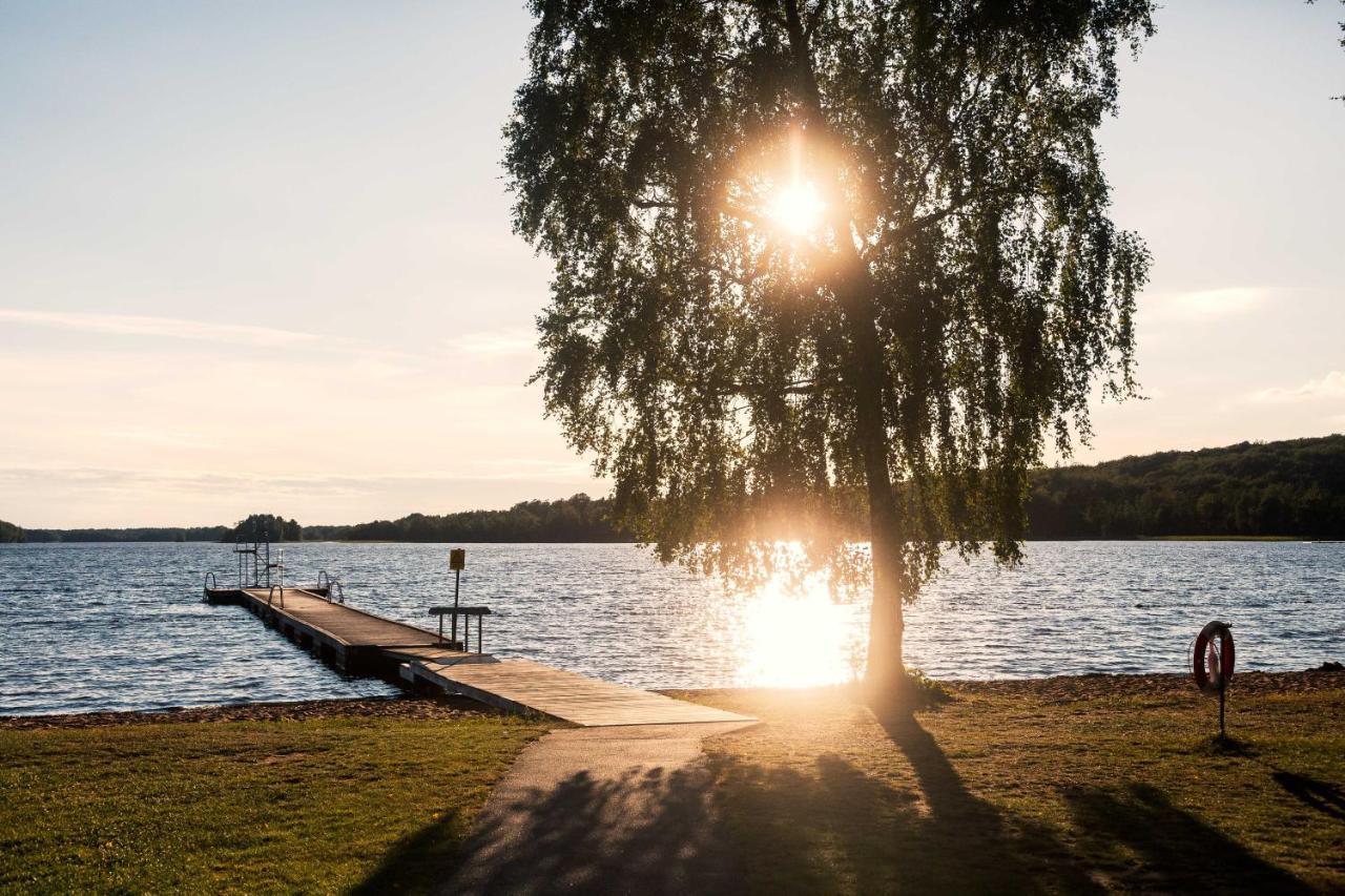 Very Nice Cottage By The Lake. Lursjoen! Hästveda Exterior photo