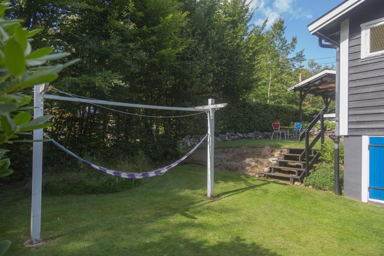 Very Nice Cottage By The Lake. Lursjoen! Hästveda Exterior photo